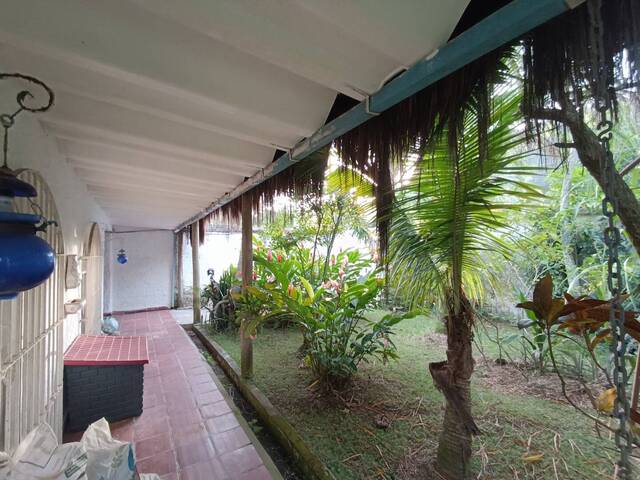 Casa para Venda em Guarujá - 5