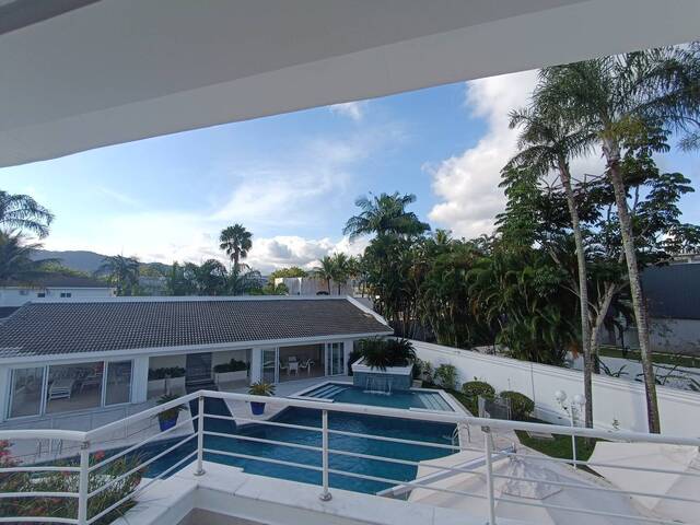 #37 - Casa para Venda em Guarujá - SP - 1