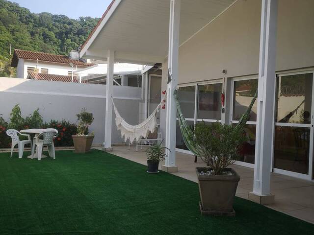 Casa para Venda em Guarujá - 3